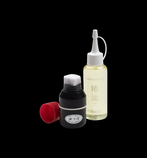 Niwaki Camellia Oil Dispenser