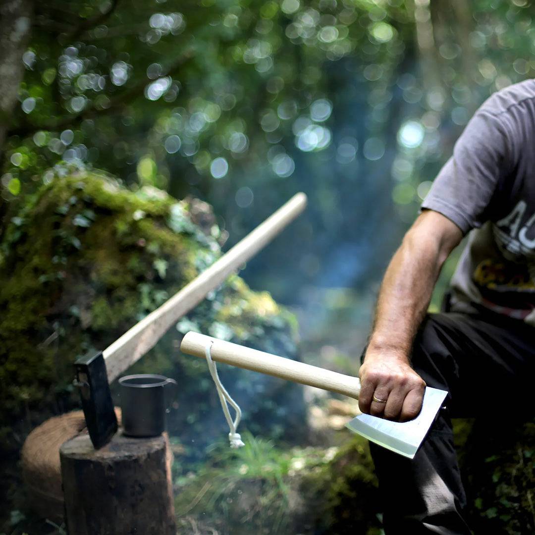 Niwaki Higashigata Hatchet – Precision & Power Garden Axes